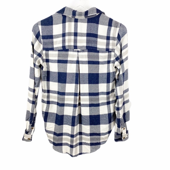 American Eagle Boyfriend Fit Oversized Flannel Button Down Shirt XS - Picture 4 of 7